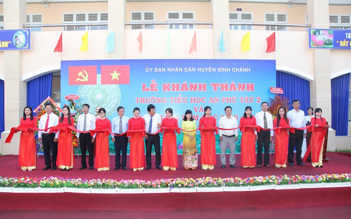 Lễ khánh thành trường tiểu học An Phú Tây 2